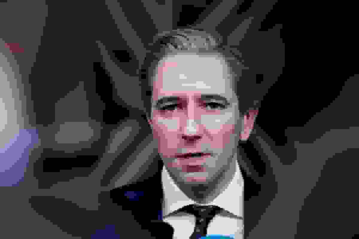 سیمون هریس به عنوان وزیر دارایی ایرلند منصوب شد