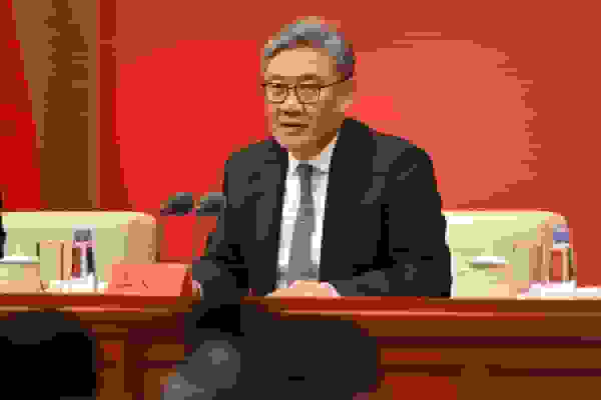 وزیر بازرگانی چین: آمریکا و چین میتوانند راهحلهای مشترک پیدا کنند