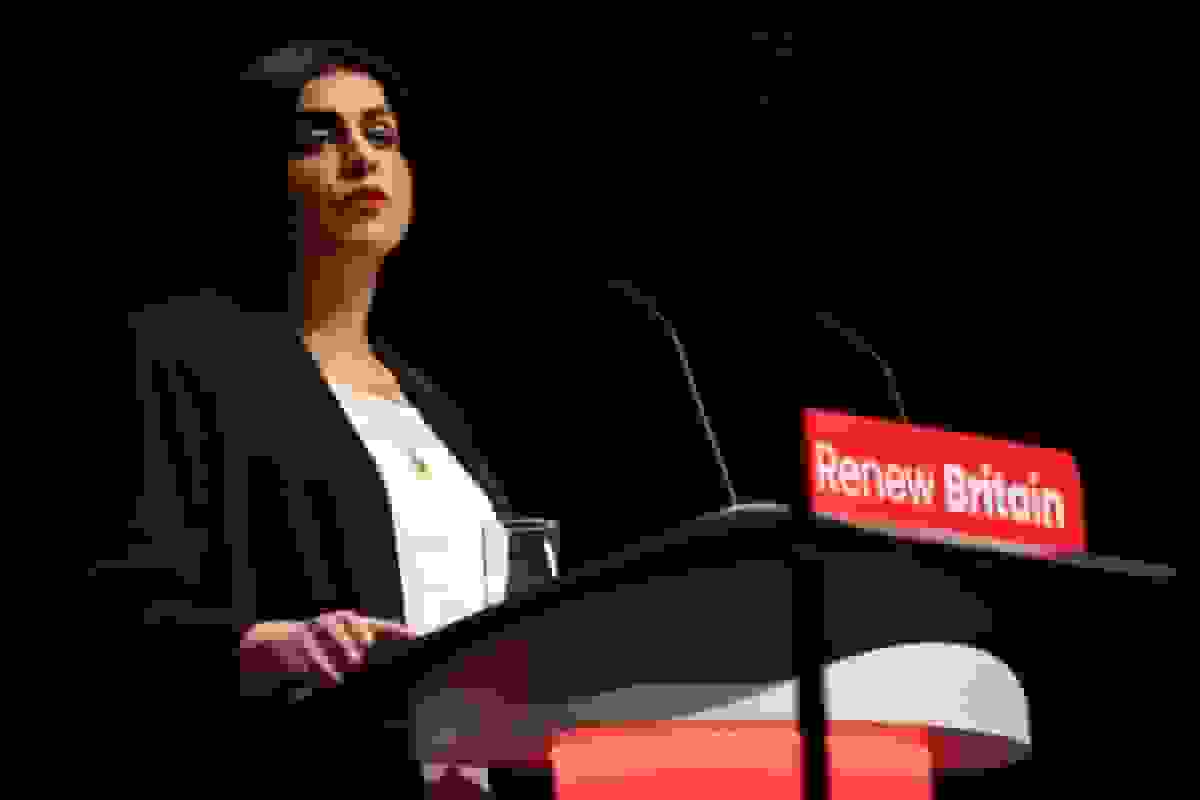 الگرا استراتون: از بودجهها تا قایقها