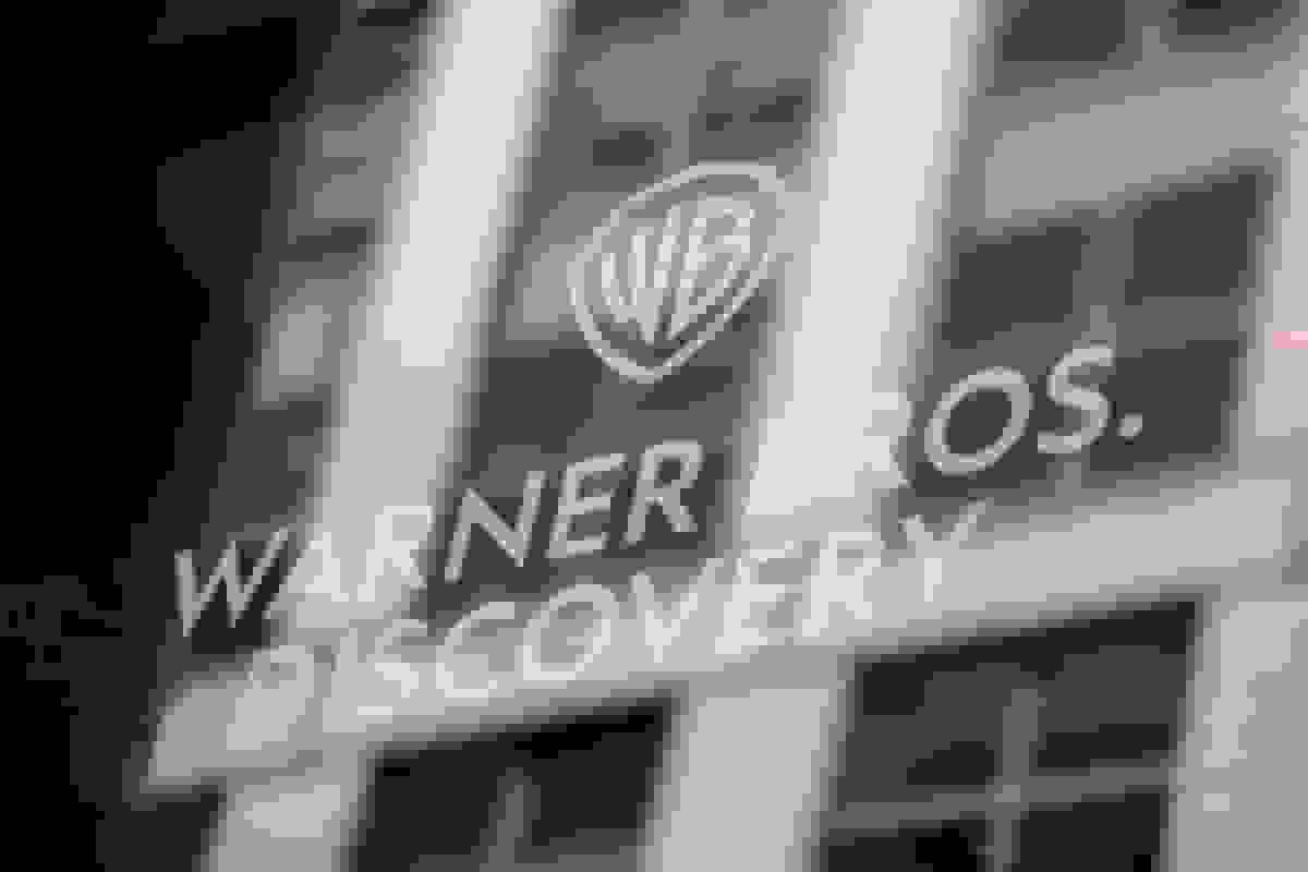 وارنر برادرز پیشنهاد اولیه خرید پارامونت را رد کرد