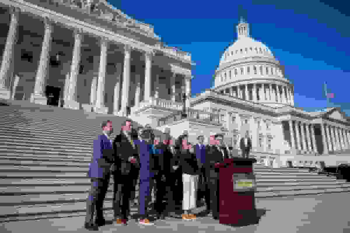 تعطیلی دولت آمریکا بحران بازار تأمین مالی را تشدید میکند