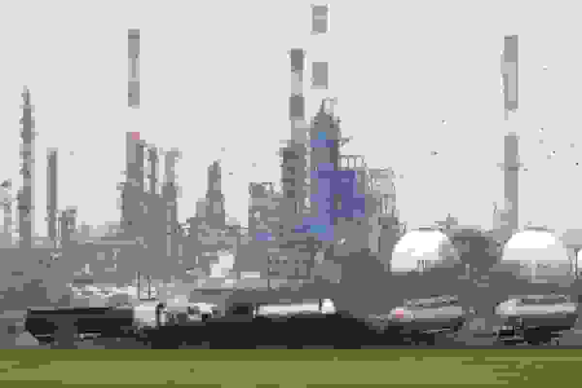 توتال انرژیز رشد جزئی سود را با افزایش تولید نفت و پالایش پیشبینی میکند