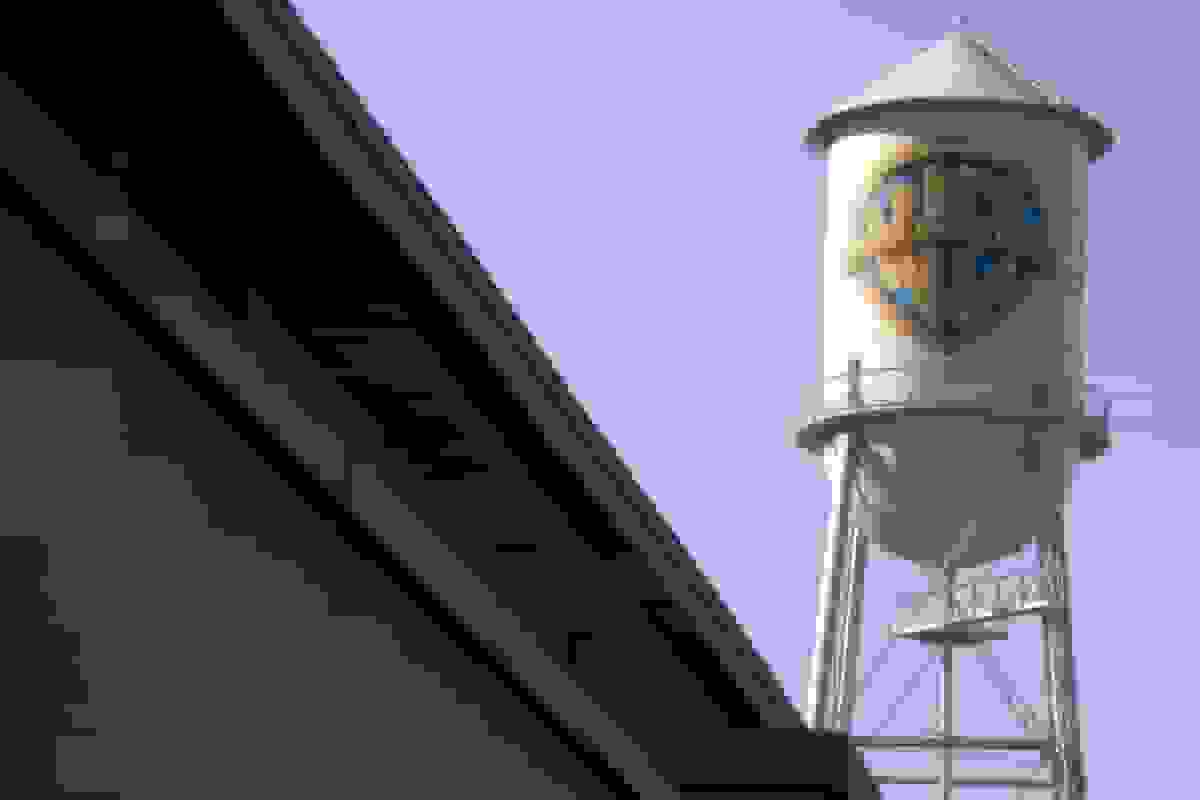 معامله وارنر زمان خواهد برد