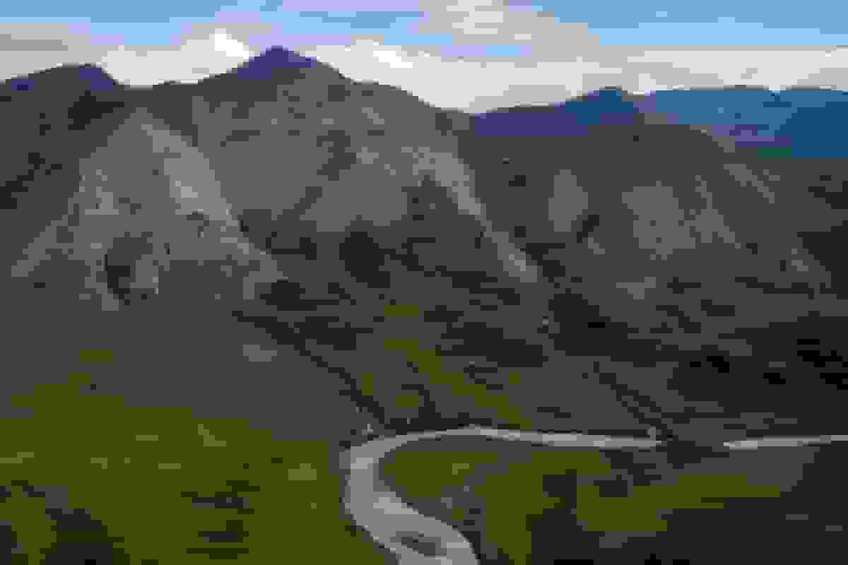 ترامپ سواحل قطبی آلاسکا را برای حفاری نفت بازگشایی میکند