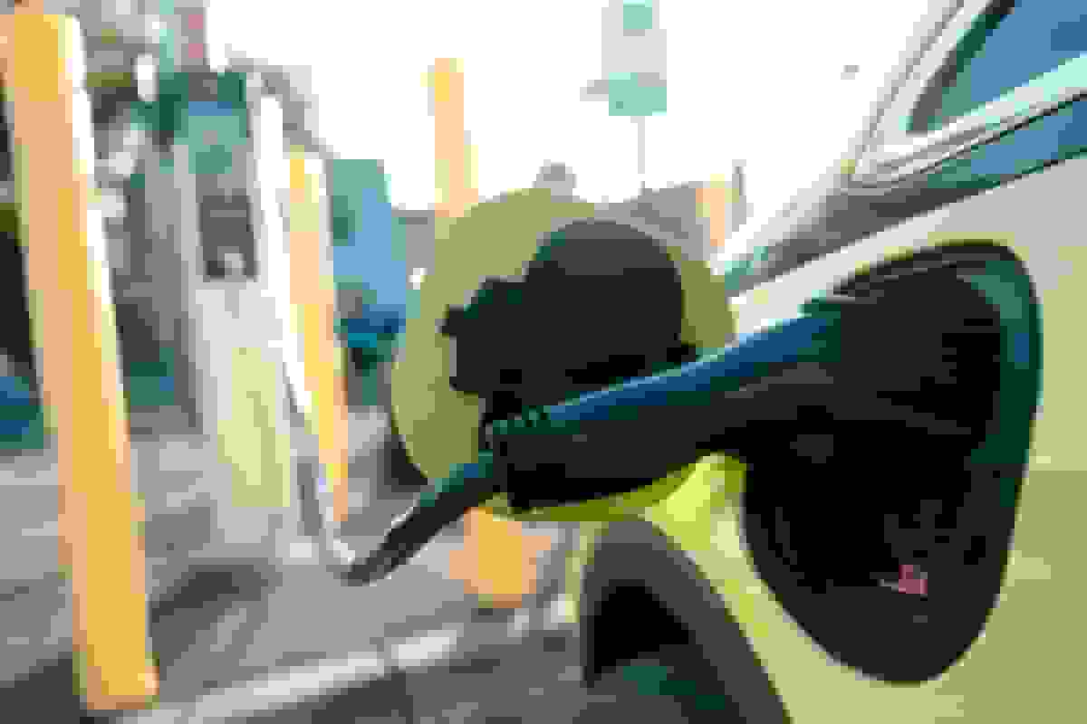 جیام ۱.۶ میلیارد دلار هزینه عقبنشینی از تولید خودروهای الکتریکی متحمل میشود