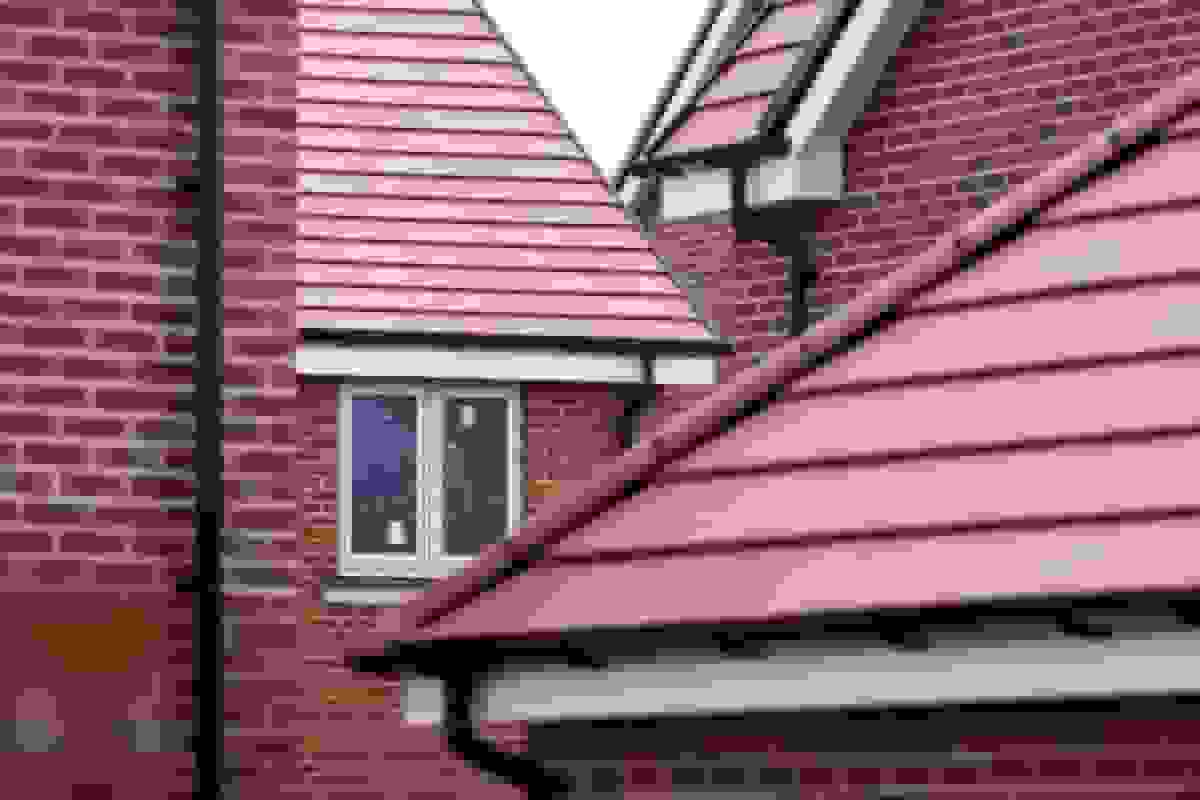 افتغ غیرمنتظره قیمت مسکن در بریتانیا در پایان سال ۲۰۲۵