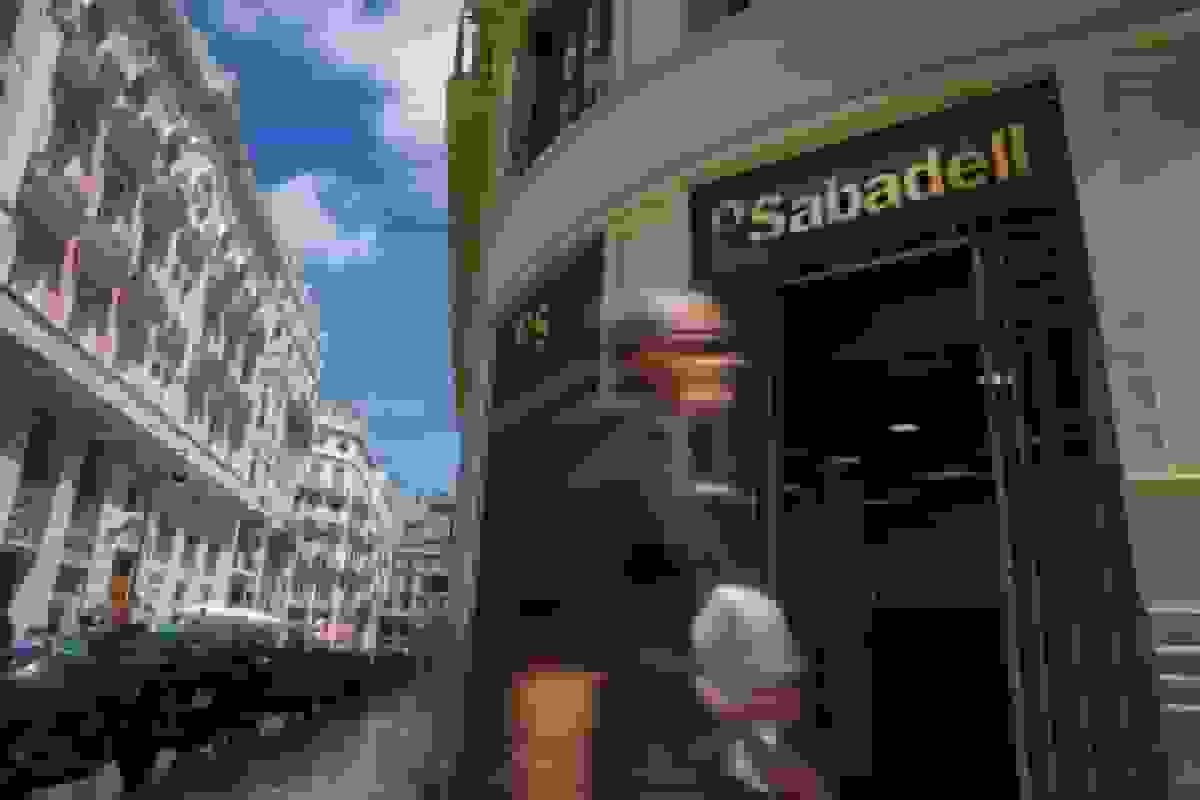 شکست غافلگیرکننده تلاشهای بیامان بانک بیبیویآ برای خرید سابادل