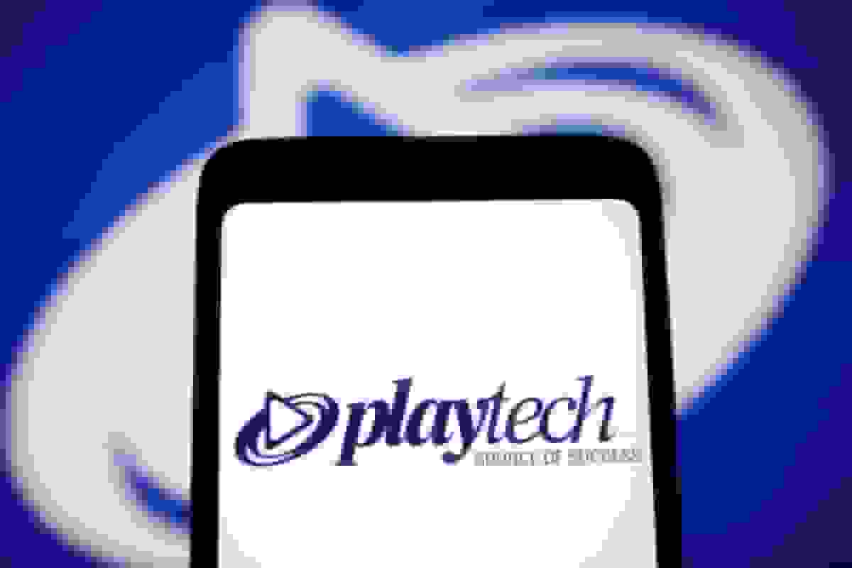 پلیتک سقوط کرد به دلیل اتهام کمپین تخریبی از سوی رقیب سوئدی