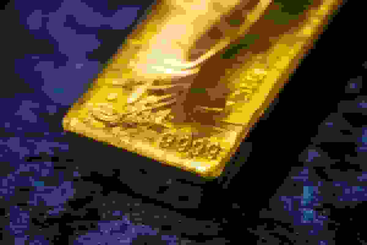 کاهش خریداران صندوقهای قابل معامله پشتیبانی شده از طلا پس از افت شدید فلز زرد