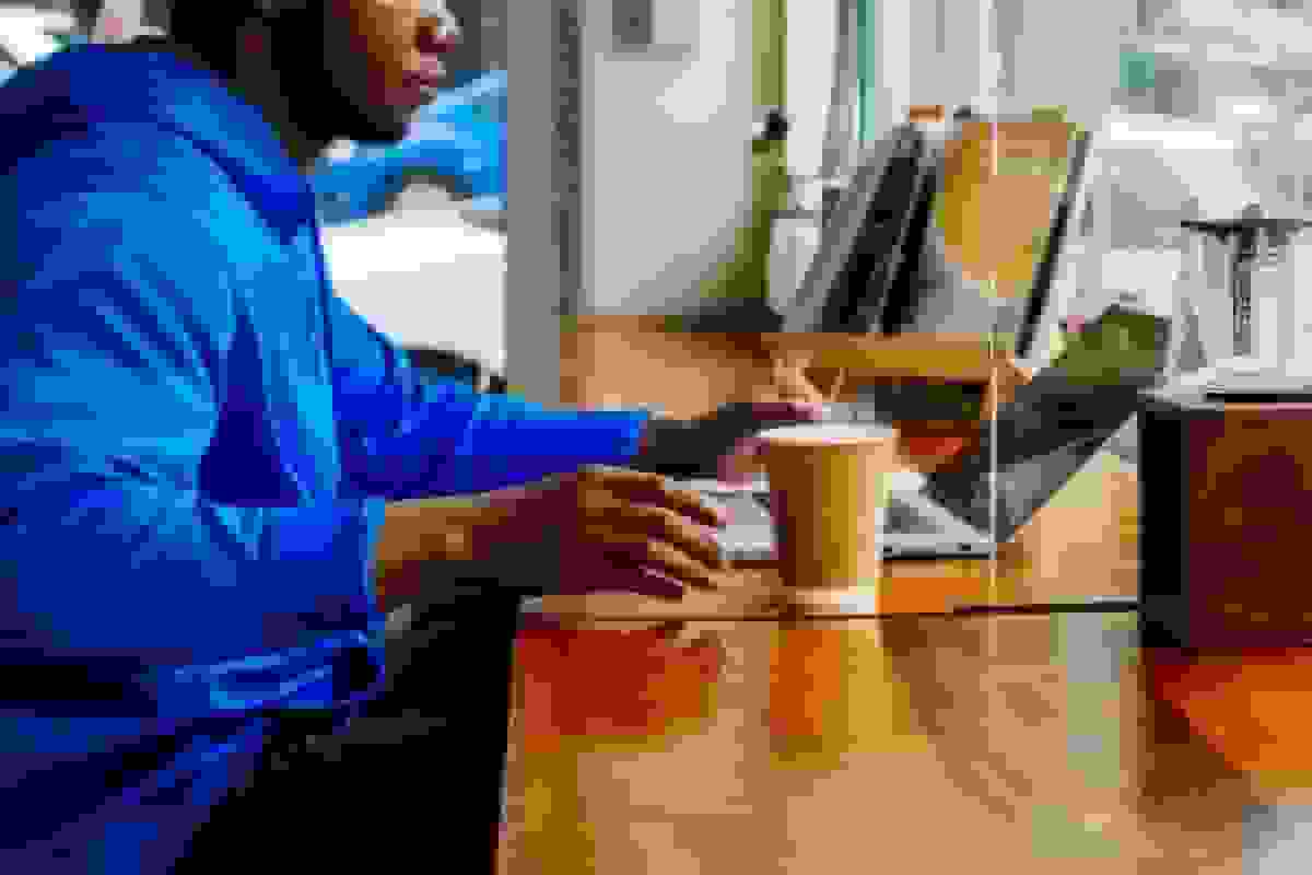 رونق خرید آنلاین در آفریقای جنوبی در برابر تقاضای ضعیف پایدار میماند