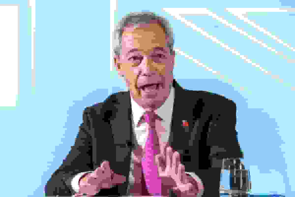 فراگ متعهد به توقف 'خروج ثروتمندان' در طرح اقتصادی انگلیس شد