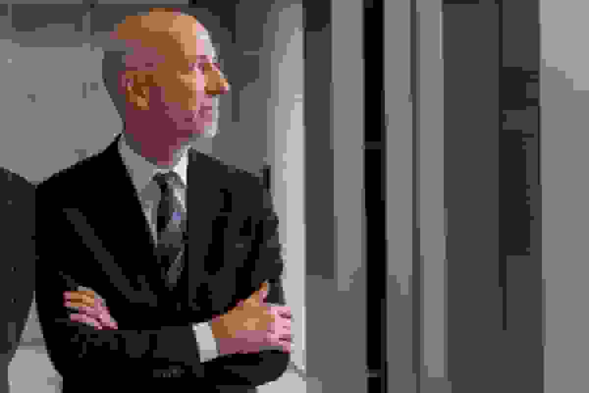 هشدار عضو شورای حکمرانی بانک مرکزی اروپا درباره کاهش مقررات بانکی در شرایط حباب دارایی