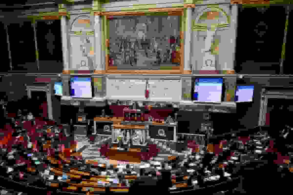 ردایست مجلس ملی فرانسه در برابر پیشنهاد مالیاتهای مالی در روند بررسی بودجه