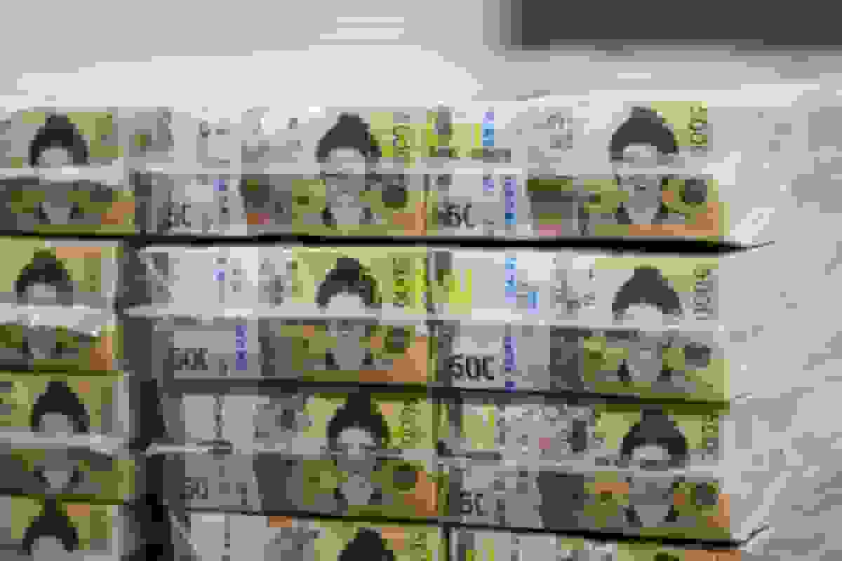 کره جنوبی قول اقدام برای تثبیت بازارها با تضعیف وون