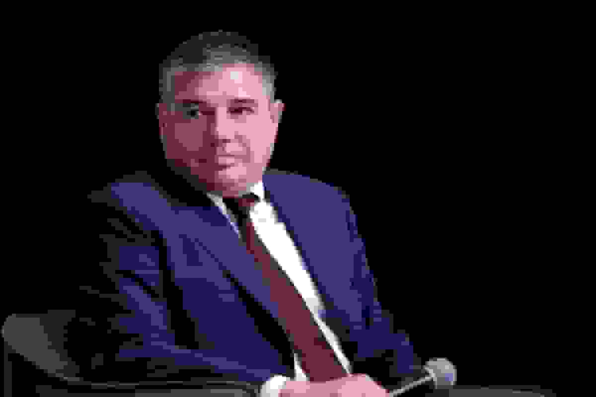 مدیرعامل بیکر هیوز زیان ۱۰۰ میلیون دلاری از تعرفههای تجاری را تأیید کرد