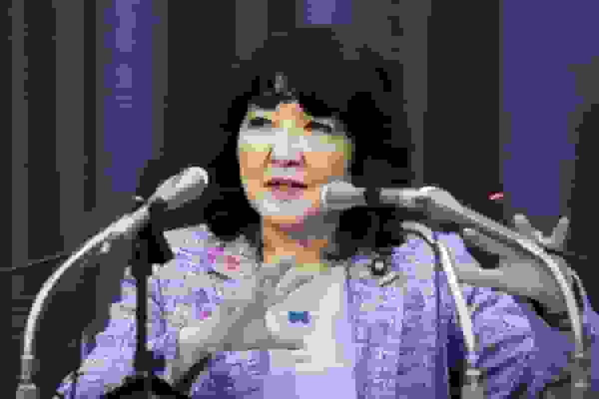 هشدار کاتایاما درباره نوسانات ارزی پس از کاهش ۸ ماهه ین در پی سیاست بانک مرکزی ژاپن