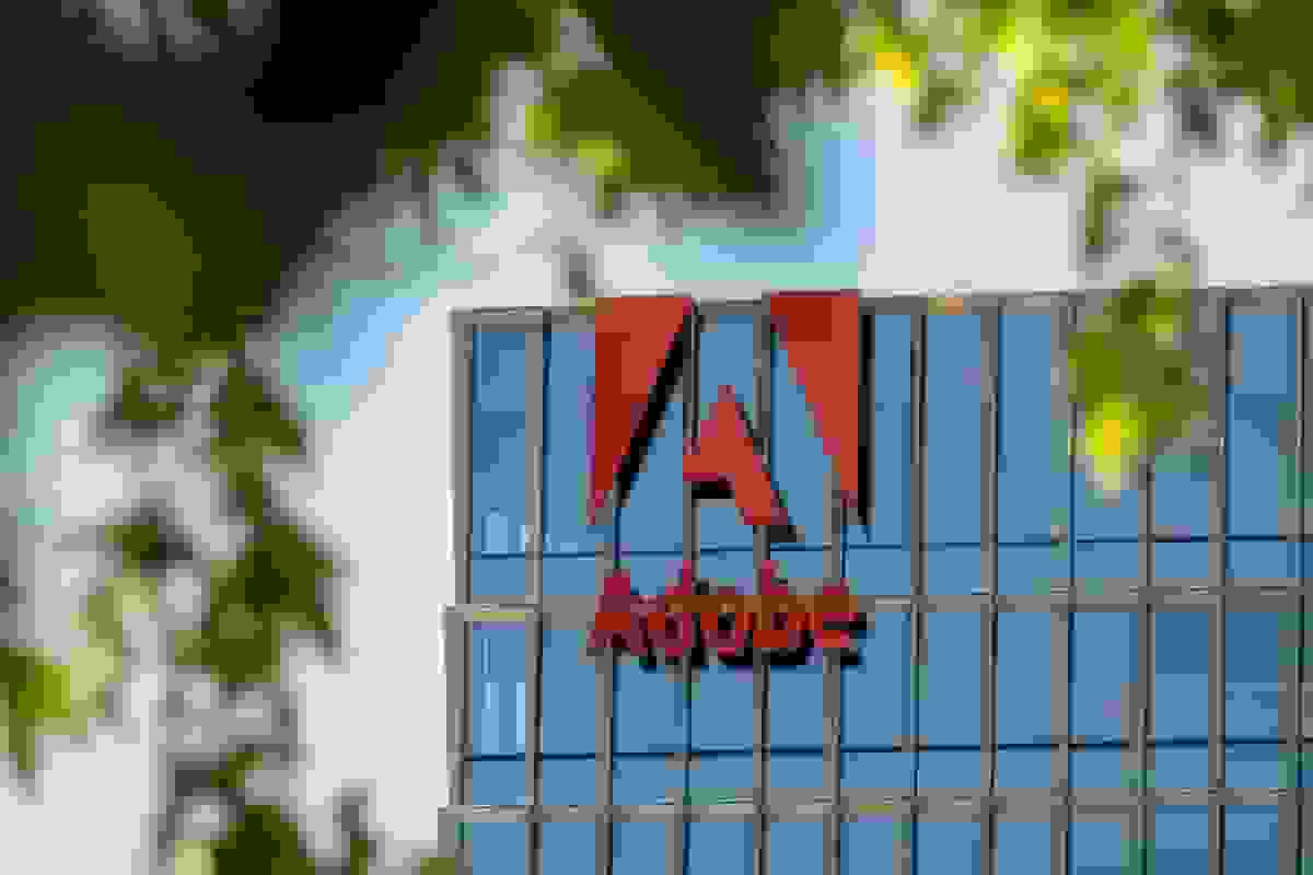 واژهنامه کلیدی: Adobe نزدیک به خرید Semrush با 1.9 میلیارد دلار