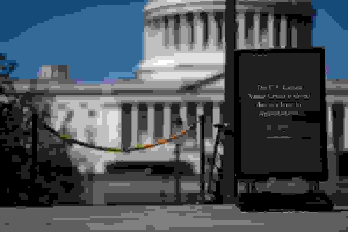 تعطیلی طولانیترین دولت آمریکا؛ چرا این اتفاق تکرار میشود؟