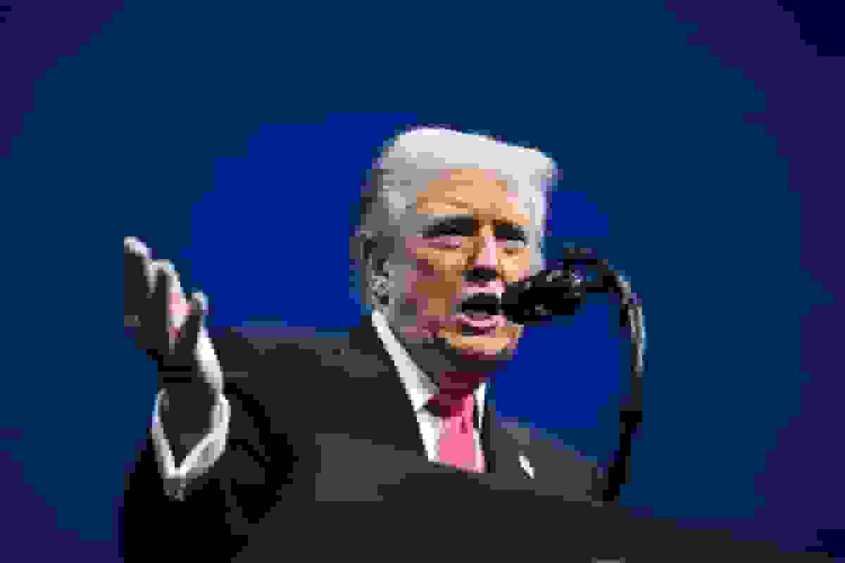 کاهش محبوبیت ترامپ در هفته ای پر از چالش برای حزب جمهوری خواه