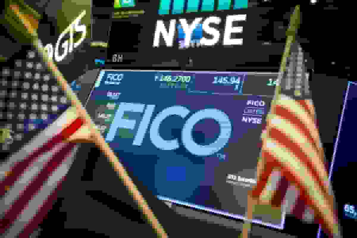 همکاری پلید و FICO برای ایجاد امتیاز اعتباری جدید با دادههای جریان نقدی