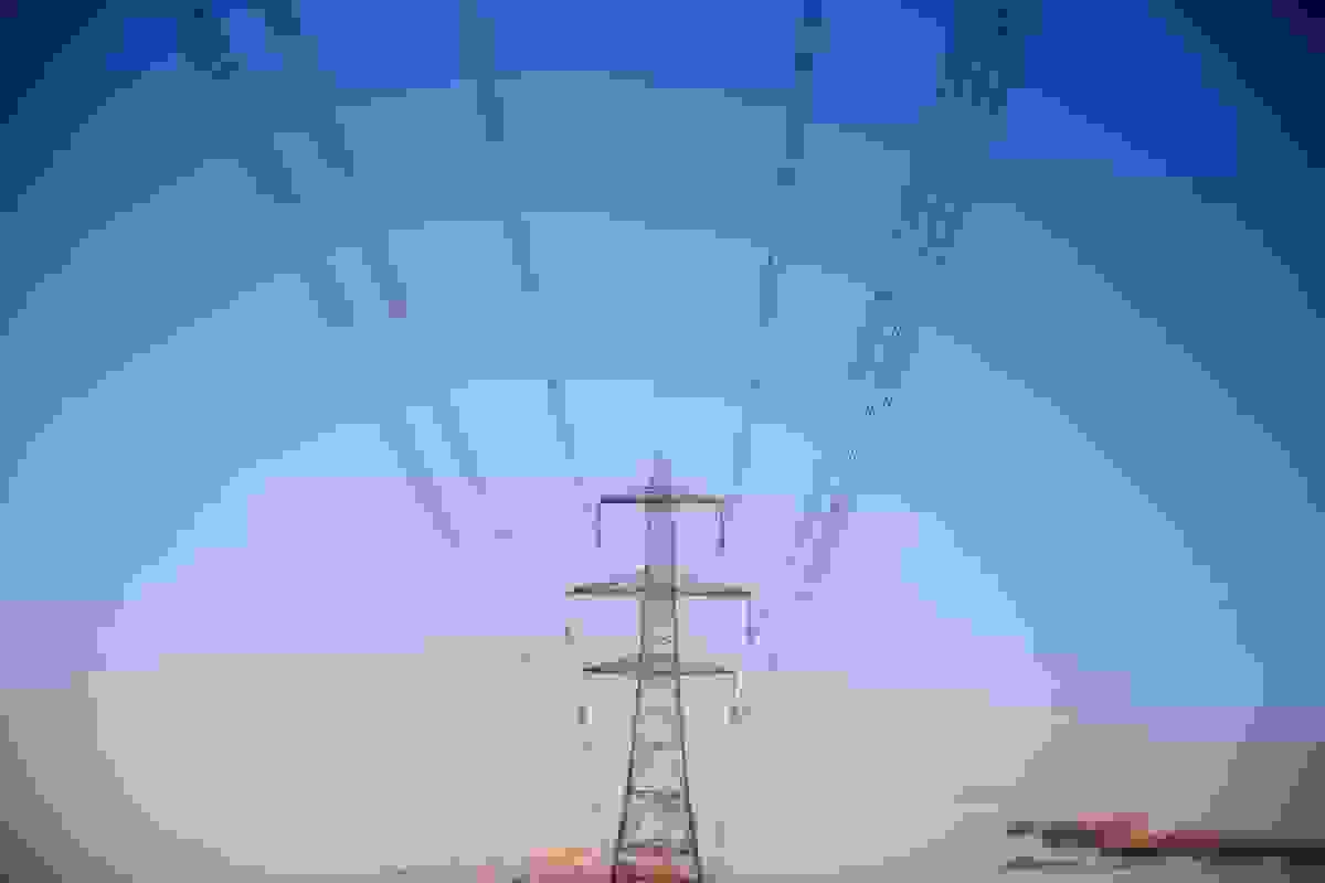 شرکت SSE گزینههای تأمین مالی از جمله فروش سهام را بررسی میکند