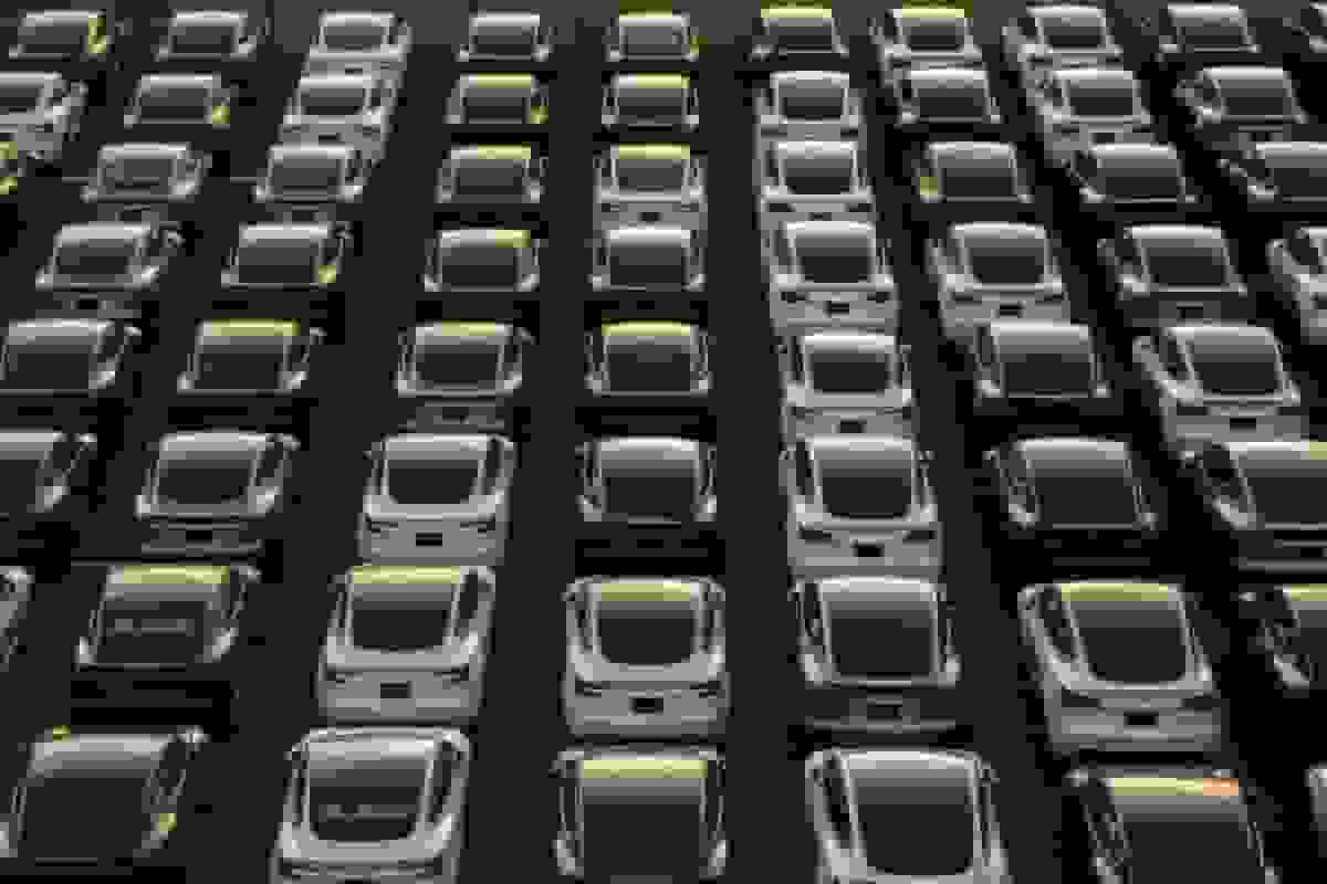 رالی تسلا به سقف رکوردی در حال سبقت گرفتن از غولهای فناوری