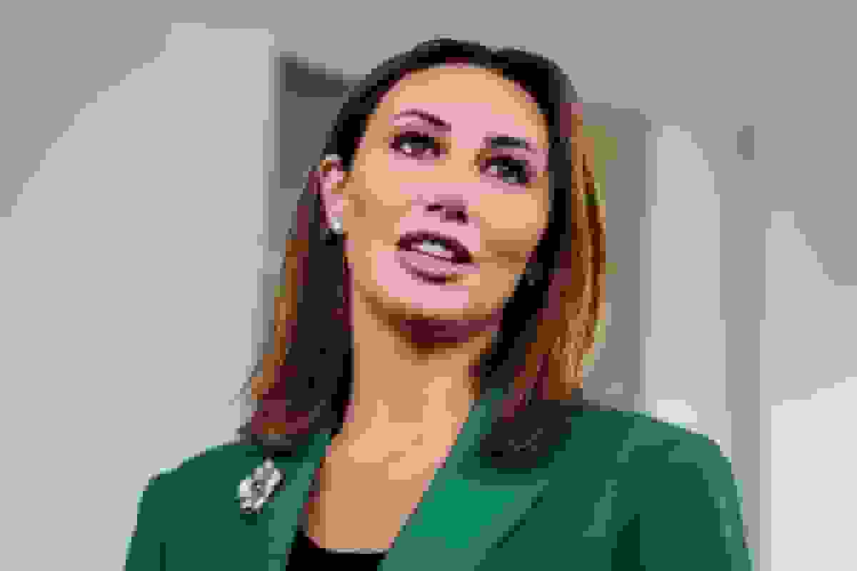 دستگیری مردی که با چوب بیسبال به دفتر وکیل آمریکا در نیوجرسی حمله کرد