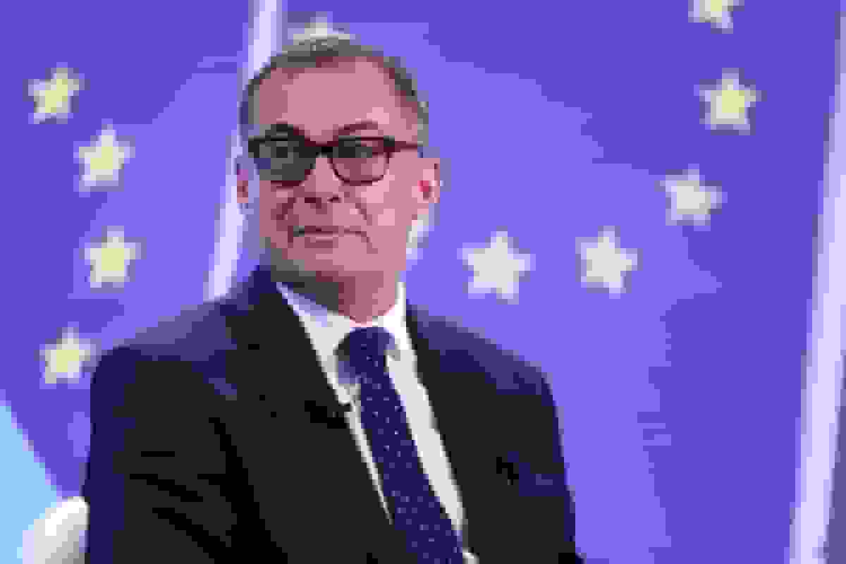 اظهارات ناگل بانک مرکزی اروپا درباره حفظ نرخ بهره و گزینههای ماه دسامبر