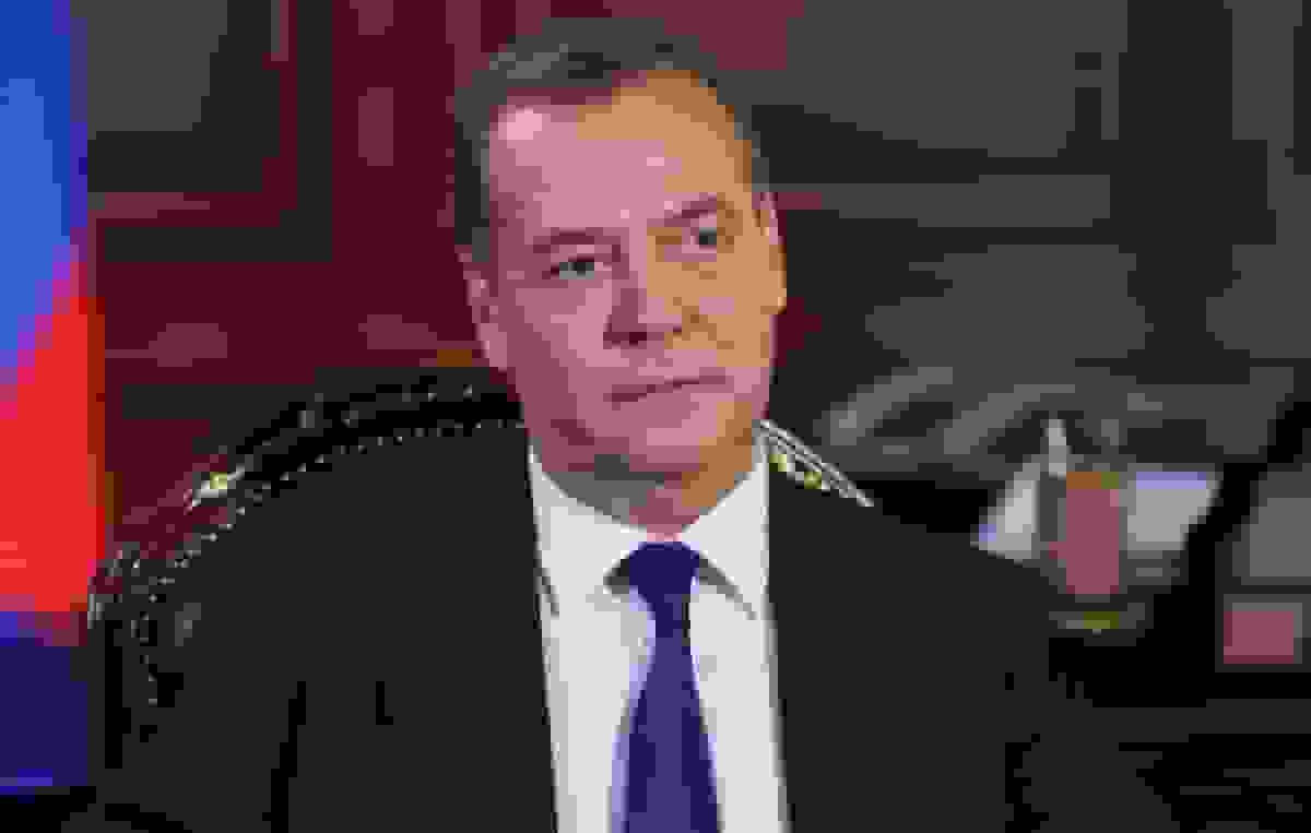 همکاری روسیه و کره شمالی برای مقابله با غرب جمعی در راستای عدالت جهانی — مدودف