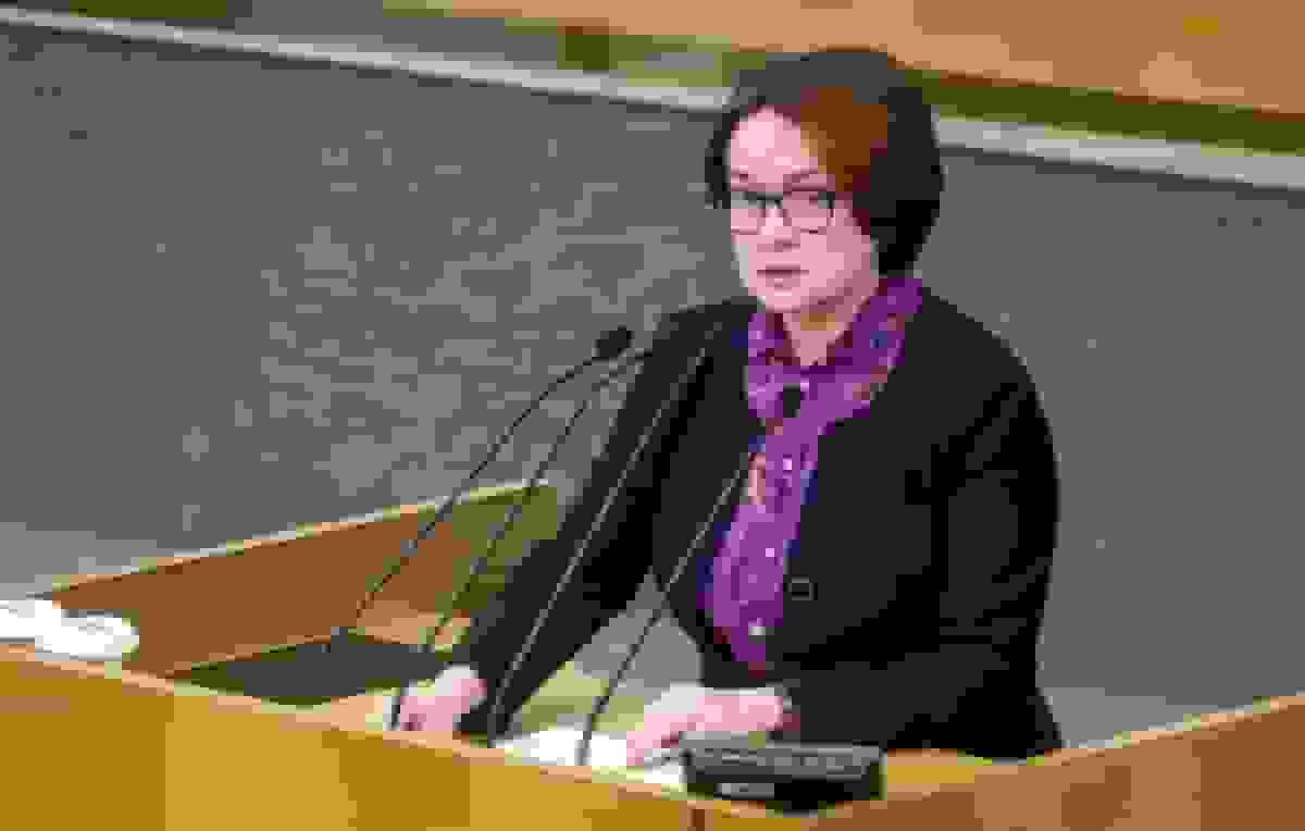 اظهارات کلیدی رئیس بانک مرکزی روسیه در دومای دولتی درباره سیاست پولی و اقتصادی