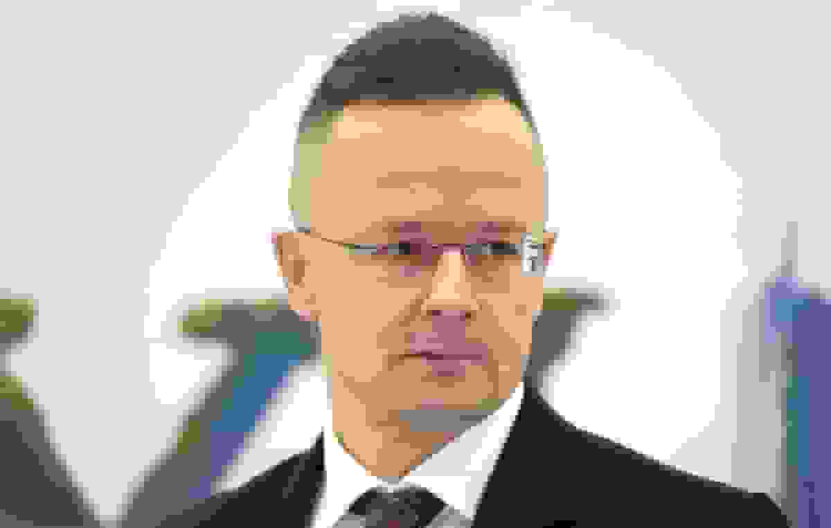 مجارستان برای سفرهای اوربان به مسکو نیازی به اجازه اتحادیه اروپا ندارد — سیجارتو