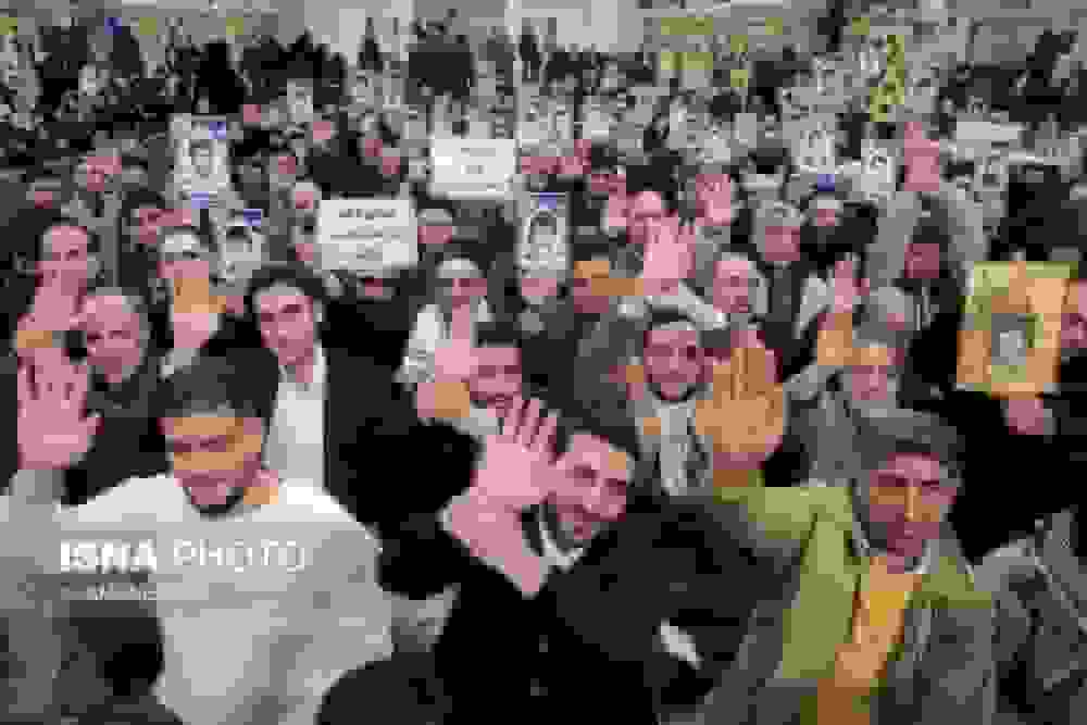 دیدار خانواده شهدای اقتدار با رهبر انقلاب