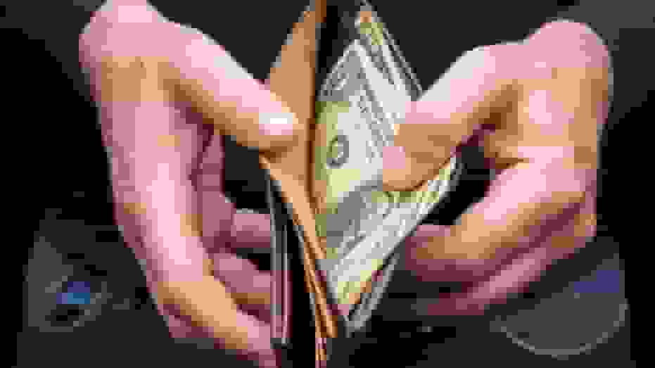 قیمت دلار آمریکا در بازار مبادله امروز یکشنبه ۱۴ دی ۱۴۰۴