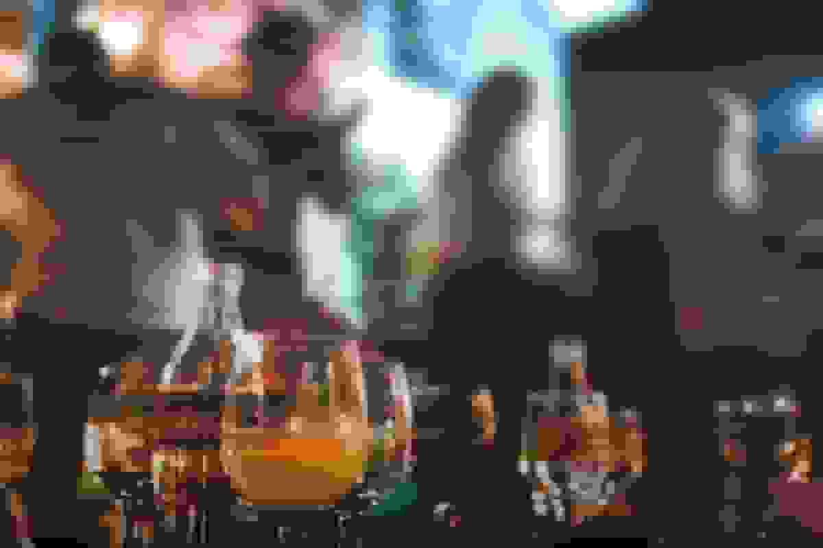 شکستن حریم خصوصی با کدام مجوز؟ گزارش ورود به مهمانی بازیگران