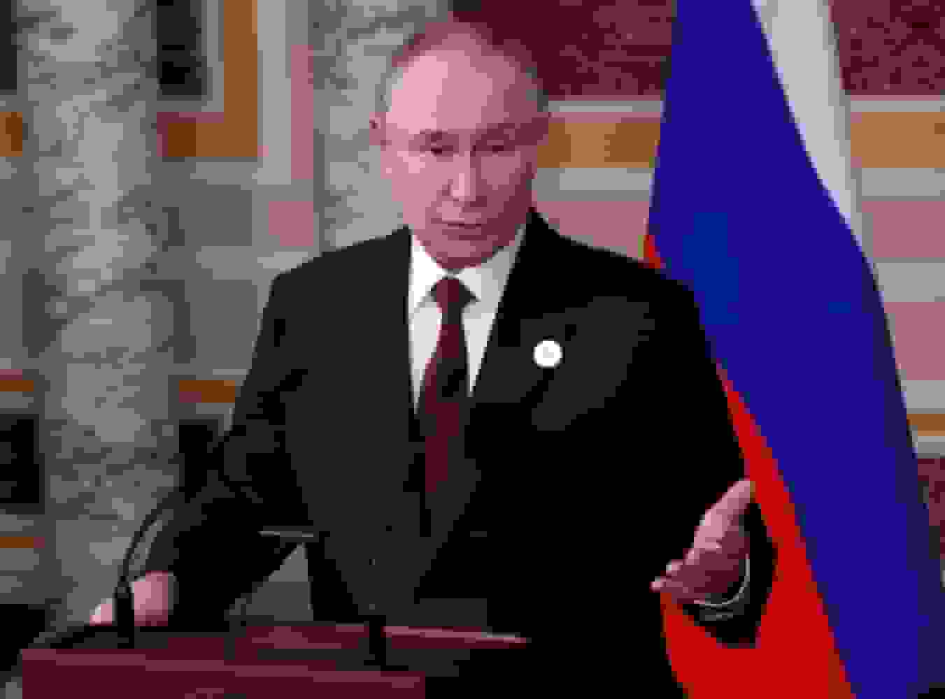 پوتین: خروج اوکراین از دونباس یا تصرف نظامی توسط روسیه