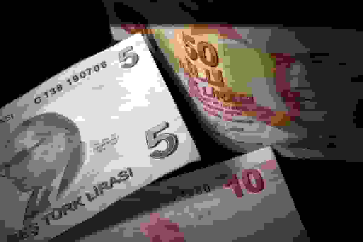 قیمت لیر امروز در بازار تهران: ۳۷۵۰ تومان