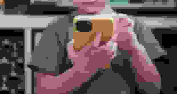 خطرات خرید گوشی هوشمند برای کودکان زیر ۱۳ سال