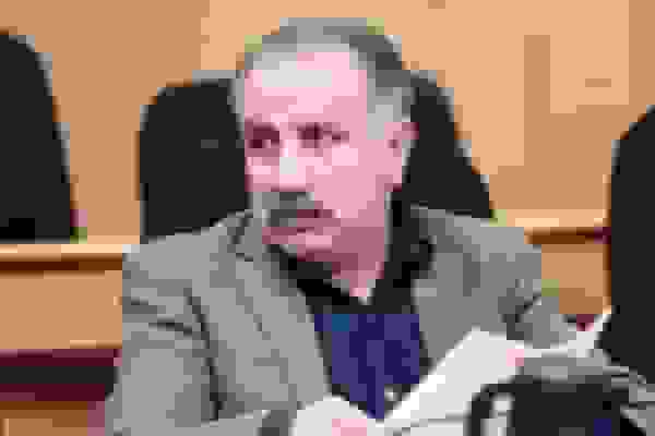 تتلو بهانهای برای بحثی جدی: چرا بزرگان ادبیات حقالتألیف ندارند؟