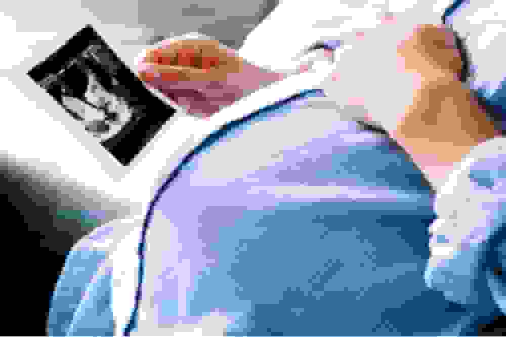 هاشمی: مصرف خودسرانه داروهای آرامشبخش سلامت جنین را تهدید میکند