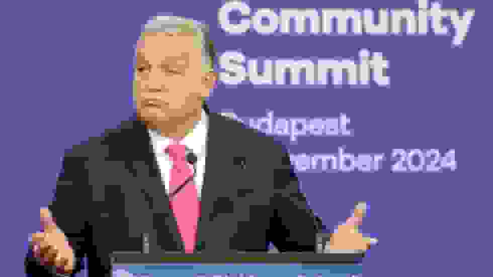 اوربان: زلنسکی از «باجگیری اخلاقی» استفاده میکند