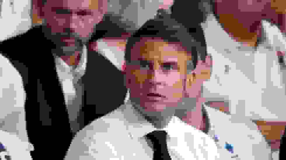 دولتهای فرانسه در حال انفجار هستند و ماکرون در مرکز انفجار قرار دارد