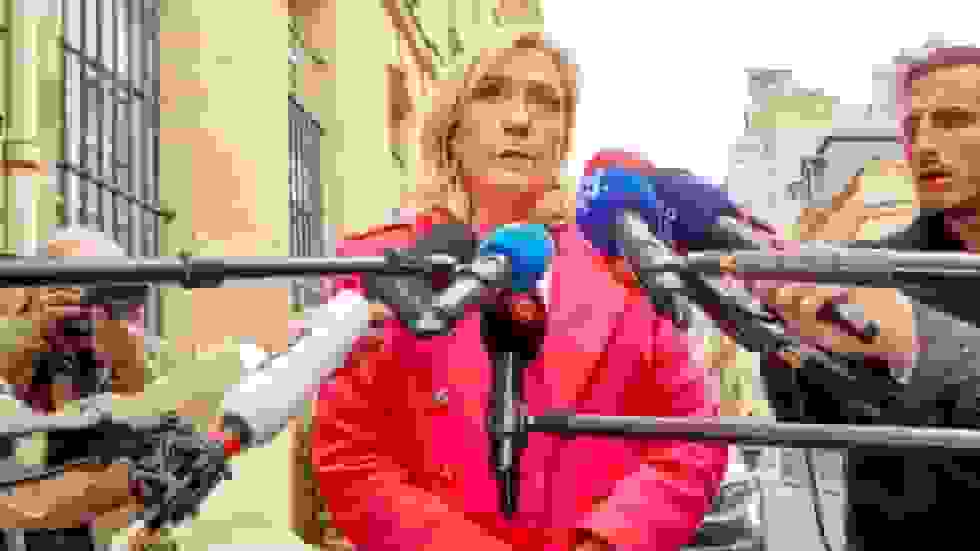 مارین لو پن وعده داد هر دولت جدید فرانسه را مسدود خواهد کرد