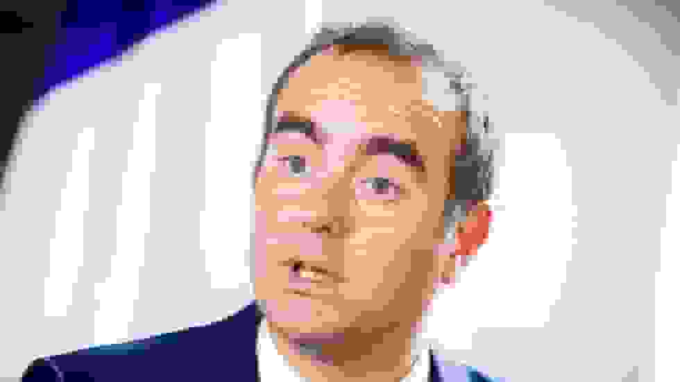 نخست وزیر فرانسه هشدار میدهد دوره تصدی او ممکن است کوتاه باشد