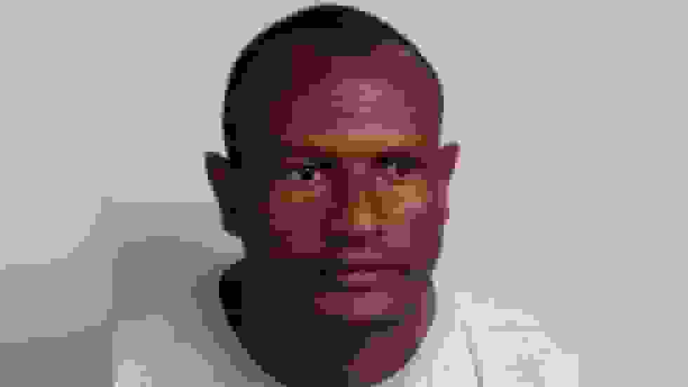 آزادی اشتباهی مهاجم جنسی مهاجر از زندان بریتانیا که باعث شورشهای گسترده شد