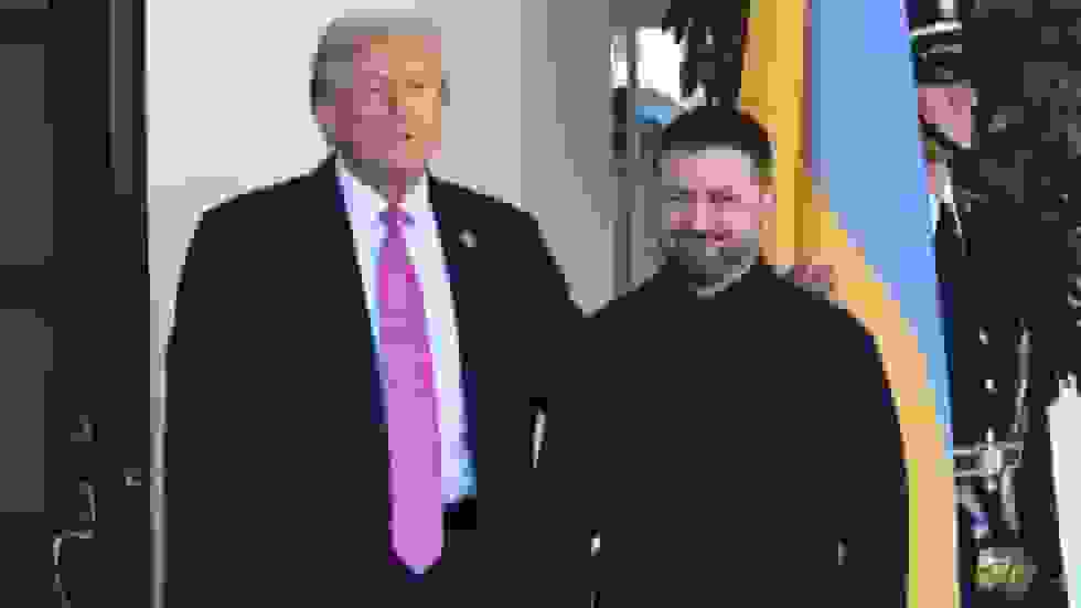 زلنسکی ترامپ را تحت فشار قرار میدهد تا تصمیم تامهوک را تغییر دهد