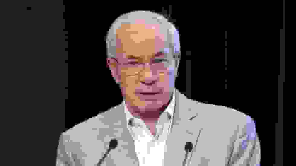 مقامات فاسد اوکراین ممکن است بیش از ۱۰۰ میلیارد دلار از کمکهای غرب را به جیب زده باشند – نخستوزیر سابق