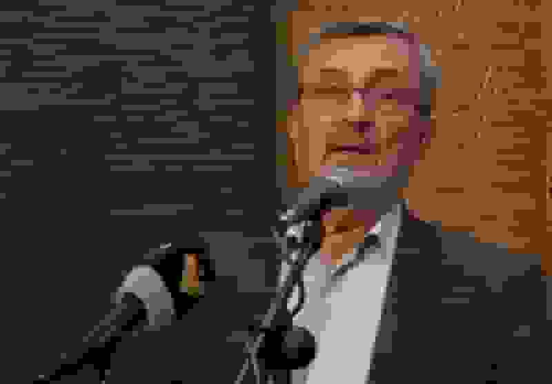 نماینده حزبالله: حملات اسرائیل آزمونی برای دولت لبنان است