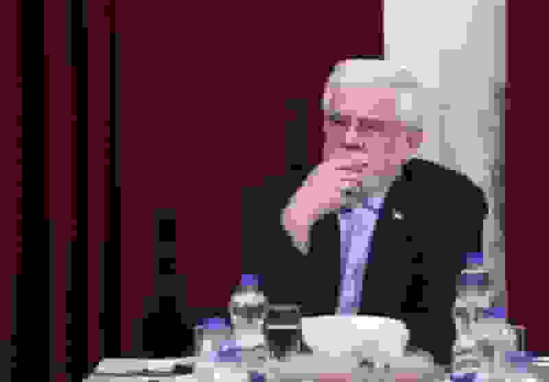 عارف: مردم باید اثر فناوری را در زندگی روزمره خود احساس کنند