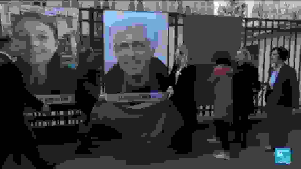 تنها دو شهروند فرانسوی بازداشت شده در ایران چه کسانی هستند؟