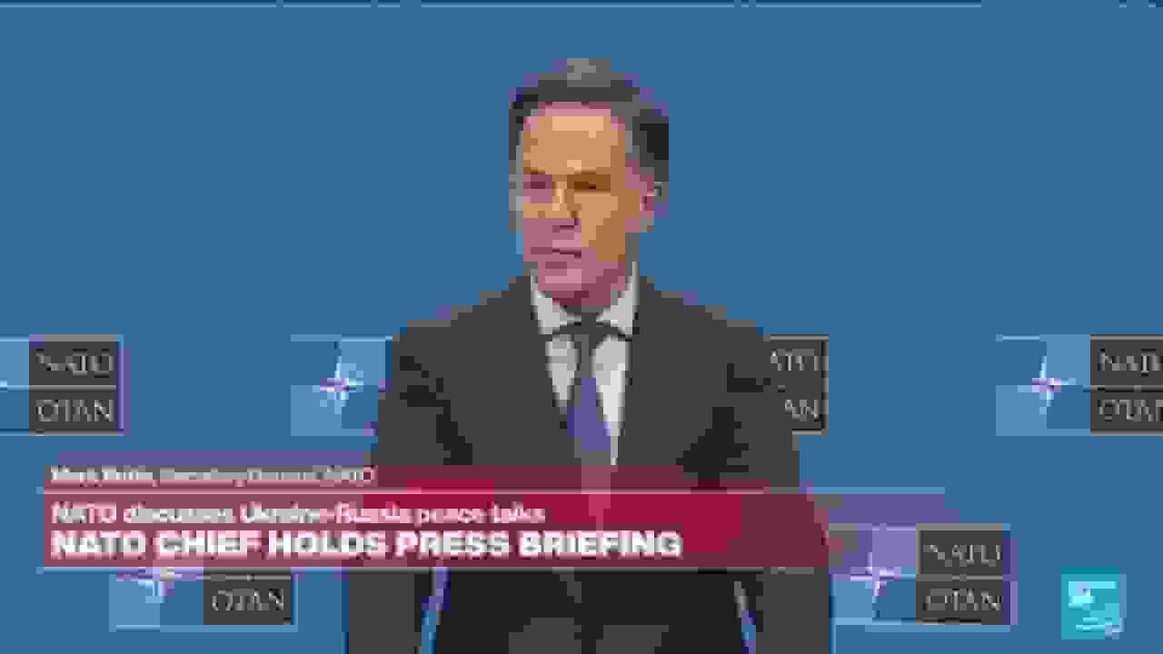 بازپخش: رئیس ناتو در مورد مذاکرات صلح اوکراین و روسیه کنفرانس خبری برگزار کرد